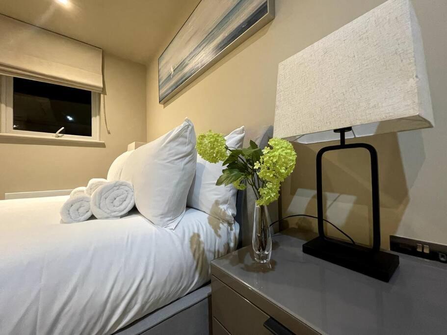 2Br Urban Vista Retreat Chcl F7 Διαμέρισμα Chigwell Εξωτερικό φωτογραφία