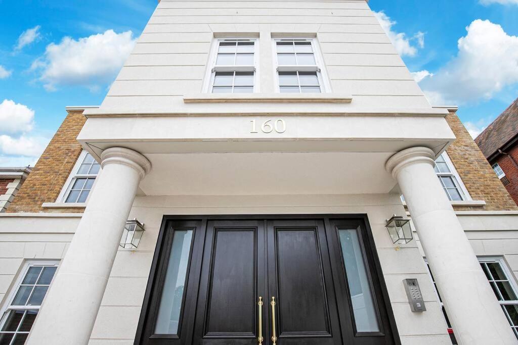 2Br Urban Vista Retreat Chcl F7 Διαμέρισμα Chigwell Εξωτερικό φωτογραφία