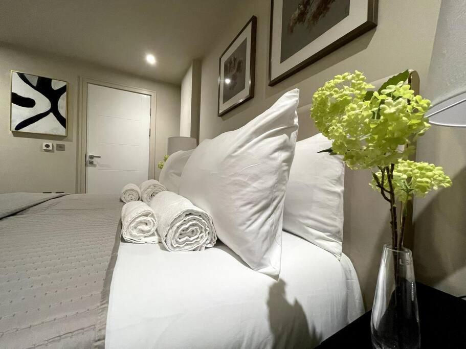 2Br Urban Vista Retreat Chcl F7 Διαμέρισμα Chigwell Εξωτερικό φωτογραφία